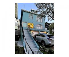 4 Beds 2 Baths House in Oakland California
