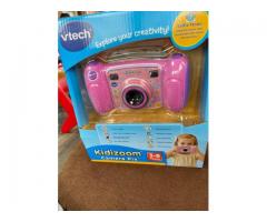 Kids VTech camera-Features include- photo collage,2.0mp with 4x digital Zoom, Built Memory and micr