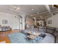 2 Beds 2 Baths Apartment in Chicago