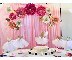 Gaint Flowers and party decorations center pieces