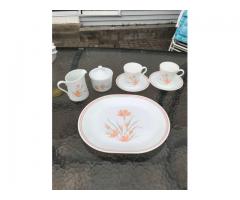 Beautiful Corelle set .Everything on this picture $30