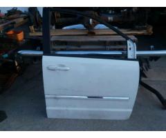Chrysler TOWN and COUNTRY (PASS DOOR) 2008-2016
