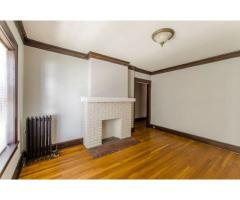 2 Beds 1 Bath Apartment in Lakewood