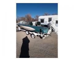1965 GLASTRON BAYELITE boat. Trailer is included