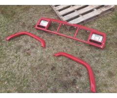 2000 jeep cherokee sport front headlight housing an front fender flares