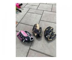 Like New- Baseball/TBall gloves size 9.5 / right hand throw