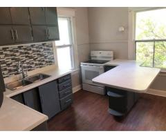 2 bed 1 bath for rent