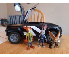 Zootopia car and characters