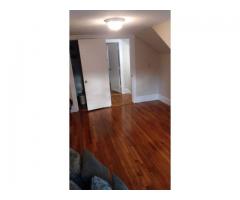 3 rooms for rent in a family home. $ 700