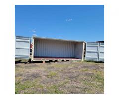 20' & 40' storage containers 2550 $