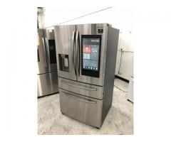 CLEARANCE! Samsung Family Hub 4Door Smart Refrigerator - 28 cubic