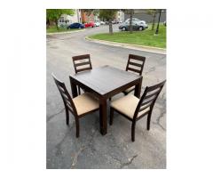 Expandable Dining Room Table + 4 Chairs