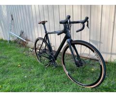 56 CM Carbon Gravel Bike w/ Shimano 105