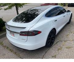 2015 Tesla Model S P85D Sedan 4D