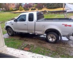 2000 Ford F-150 Short Bed 4D