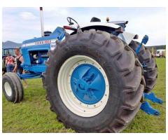 1970 Ford tractor