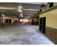 Commercial Building For Lease