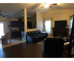 5 Beds 2 Baths  House in Fresno