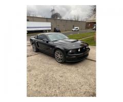 2005 Ford Mustang GT Premium Coupe 2D