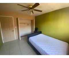 Room for rent in Montebello