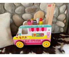 Ice cream push truck