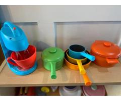 Kids Kitchen dishes and play food.