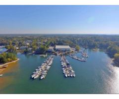 Lakeside Condo for Rent on Lake Norman