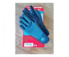 Brand New O'Neill Psycho Tech 3mm Wetsuit Gloves size Small