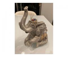Vintage Under the Big Top Carlton Cards Porcelain Jeweled Elephant 7 1/2” tall